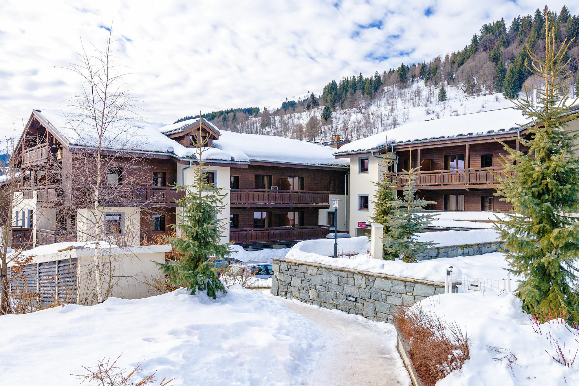 Lagrange Vacances Les Fermes Emiguy Les Gets Exterior photo